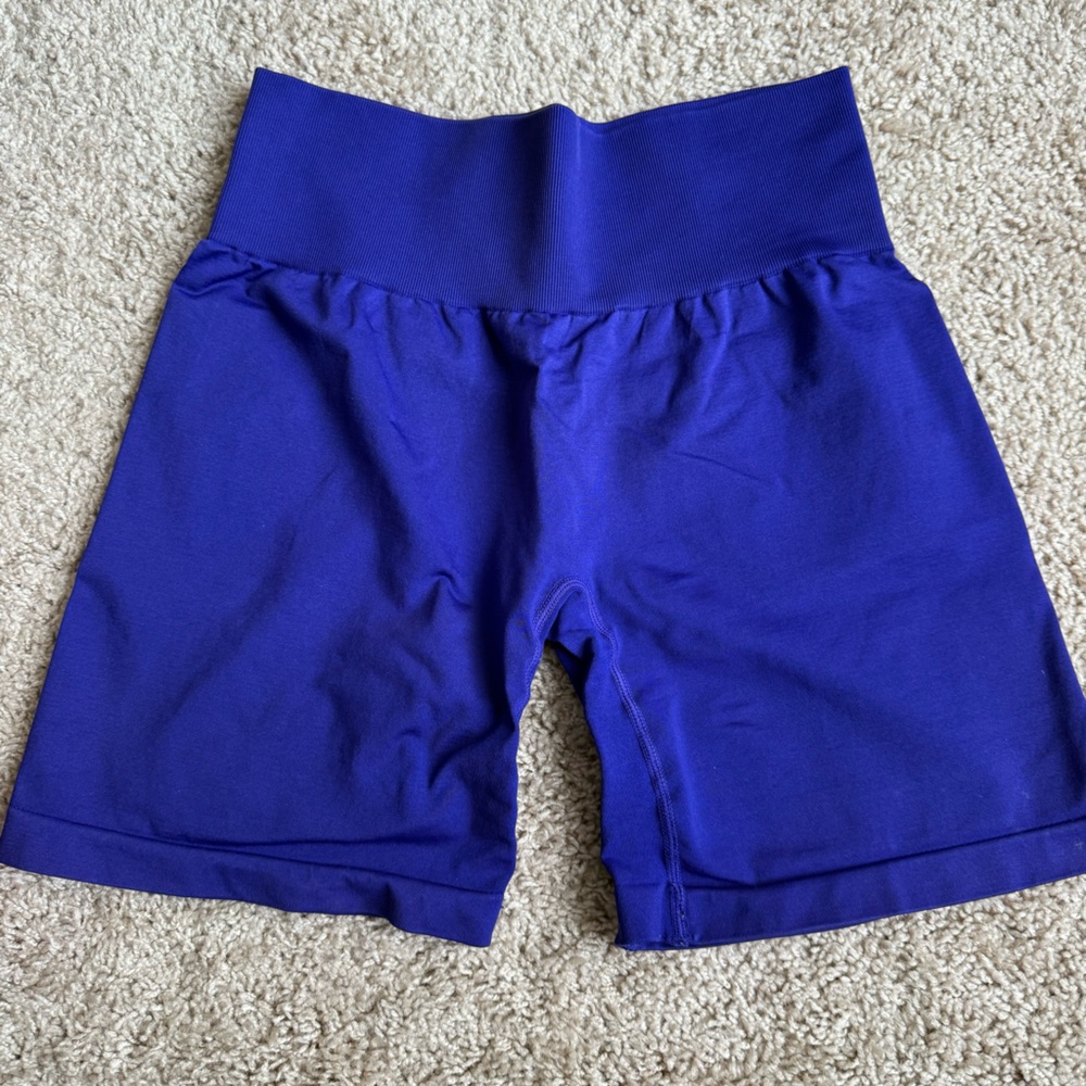 NVGTN Women's Deep Bluish/Purple Bike Shorts